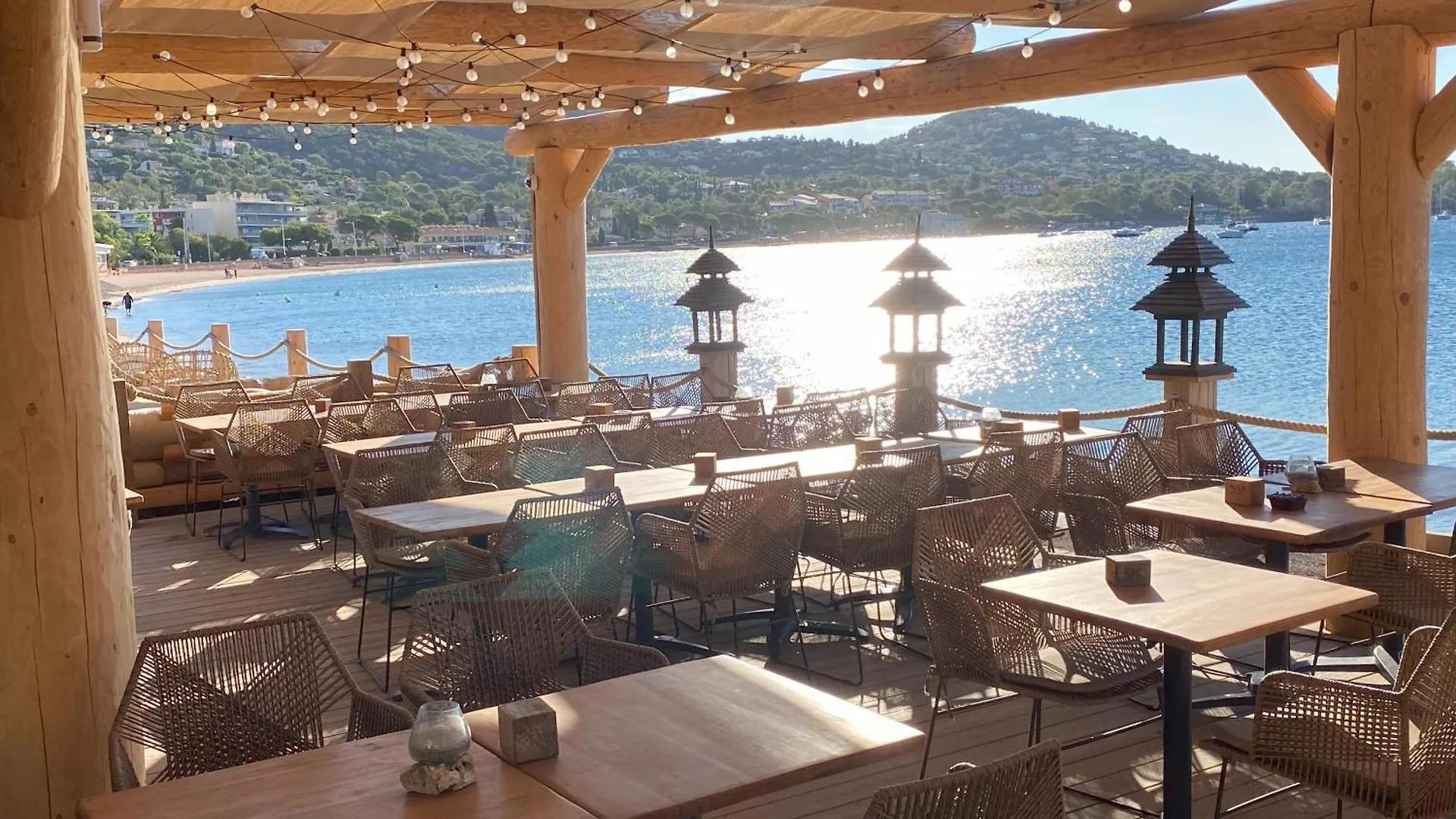 Agay, Cap Esterel, Magnifique Vue Mer Panoramique Et Massif De L'Esterel, Terrasse Sud, Acces 5 Piscines, Parking, Dernier Etage, Classe 3 Etoiles, Site Naturel De Reve Сен-Рафаэль Апартаменты